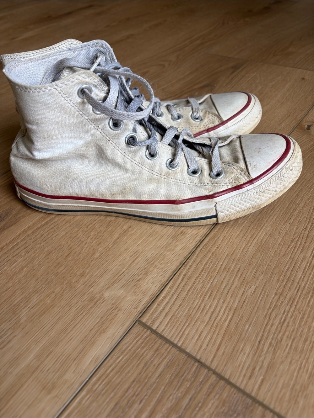 Well loved converse